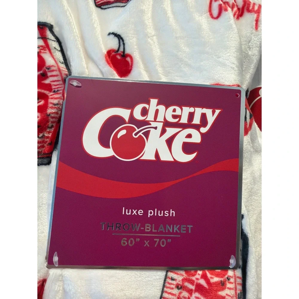 Cherry Coke Halloween Throw Blanket Vampire Lips & Cherries 60 x 70 💋🍒 NWT